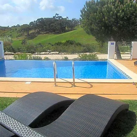 Stunning 3 Bed With Pool- Golf