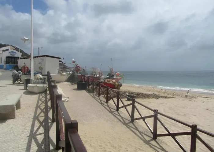 Stunning 3 Bed With Pool- Golf