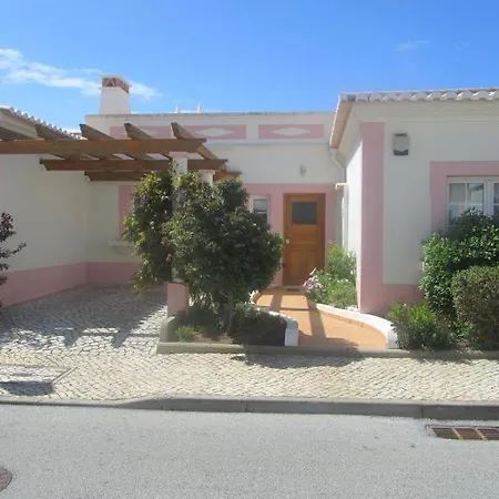 别墅 Stunning 3 Bed With Pool- Golf