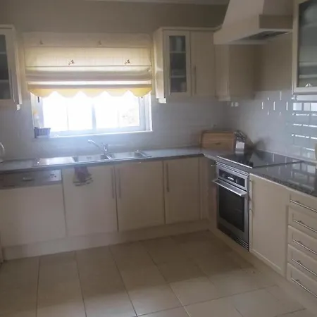 Stunning 3 Bed With Pool- Golf *